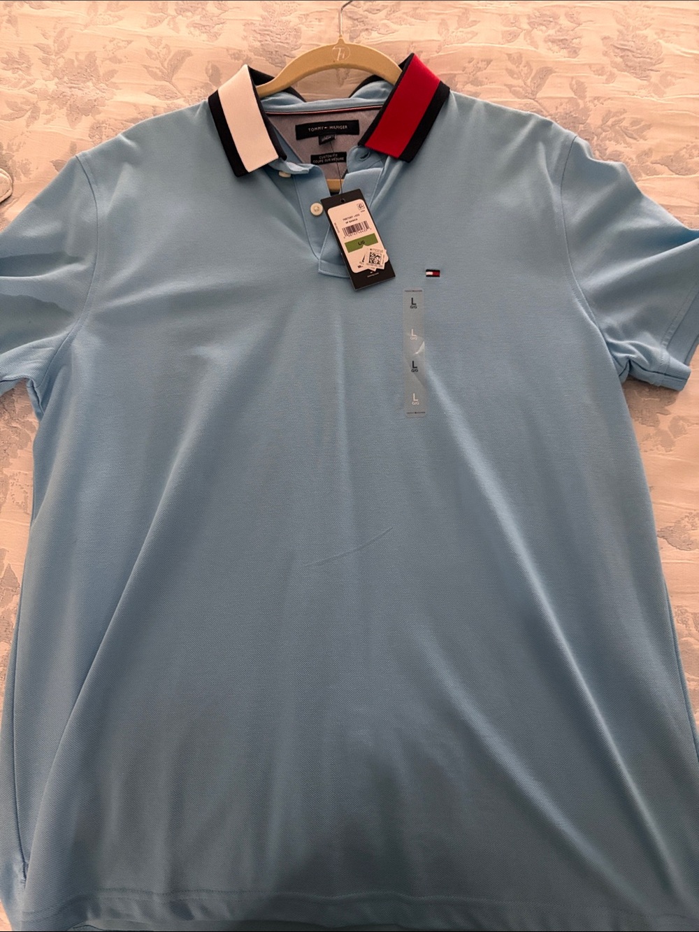 Tommy Hilfiger Men’s Light Blue Polo with Tricolor Contrast Collar